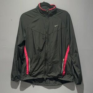 Nike women’s Windbreaker in Black with Pink Highlights